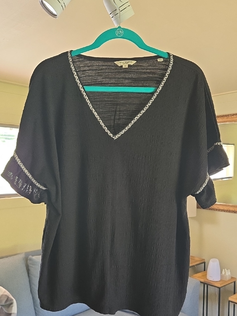 Max Studio Black V-Neck Tunic with White Chain Trim